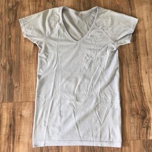 Lululemon run swiftly short sleeve v-neck